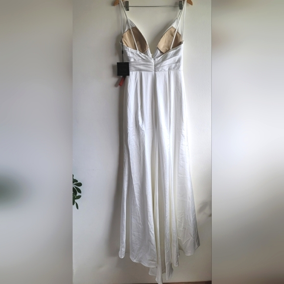 Ieena‎ for Mac Duggal,Plunging Faux Wrap  Evening Gown,White/Ivory, Size 8, NWT - Picture 4 of 14